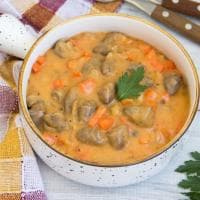 Гуляш из куриных сердечек